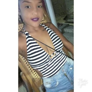 DAYIMYE21 naked before webcam in live video chat