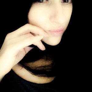 DebraxMilf naked before webcam in live video chat