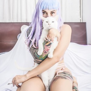 demii_kat naked before webcam in live video chat