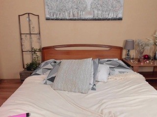 dreammoon naked on cam. Free Live Sex Chat Room