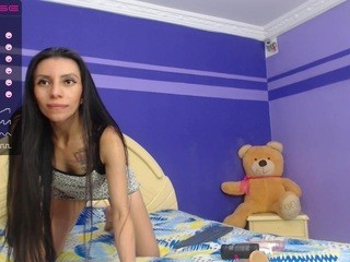 Erika White naked on cam. Free Live Sex Chat Room