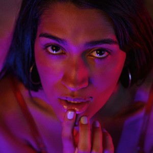FreakyRose25 naked before webcam in live video chat