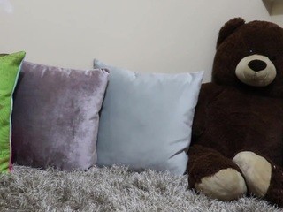 Gianna Crazy3 naked on cam. Free Live Sex Chat Room
