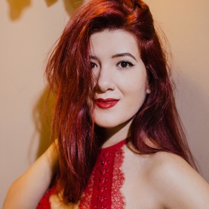 Gingerella_ naked before webcam in live video chat