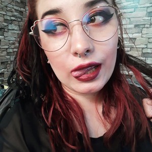 Gounjinzanlml naked before webcam in live video chat