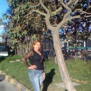 Grace_mature naked before webcam in live video chat