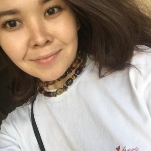 Hara_kiri naked before webcam in live video chat
