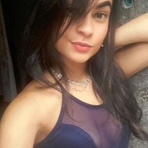 KendallJ_ naked before webcam in live video chat