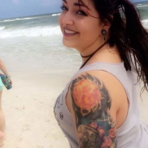 KiwiCatK naked before webcam in live video chat
