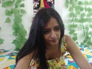 linda-1 naked on cam. Free Live Sex Chat Room