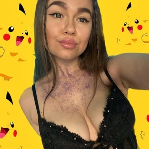 Lizzie_Rose naked before webcam in live video chat