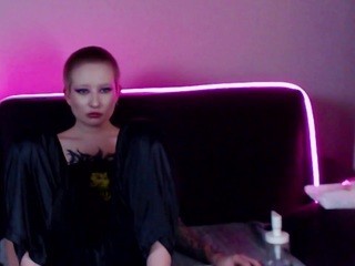 louiseevans naked on cam. Free Live Sex Chat Room