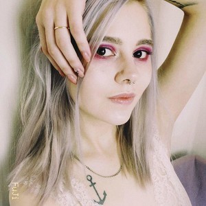 Lovelymiracle naked before webcam in live video chat