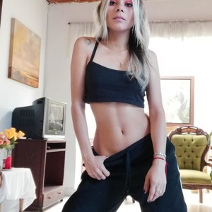 LucyMoans naked before webcam in live video chat