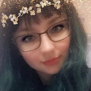 Meow_meow_xxl naked before webcam in live video chat