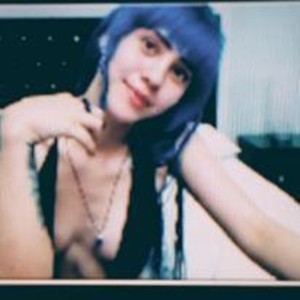 Miku_Grrr naked before webcam in live video chat