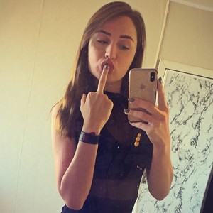 mistress_evel naked before webcam in live video chat