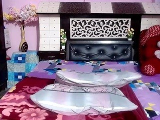 moriahmiles naked on cam. Free Live Sex Chat Room