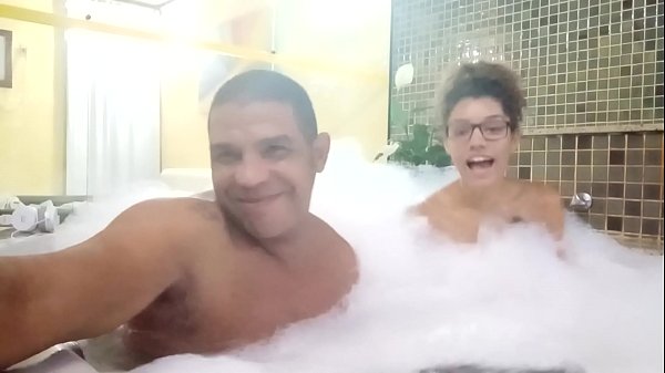 Na banheira com a princesinha do Flamengo lua doidera