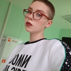 RenetaGaben naked before webcam in live video chat