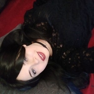 RoraLove naked before webcam in live video chat