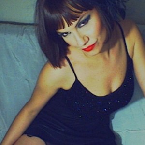 SeaChelle naked before webcam in live video chat