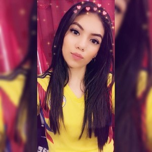 sofi_laurent naked before webcam in live video chat
