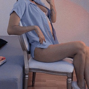 Tamy_Roman naked before webcam in live video chat