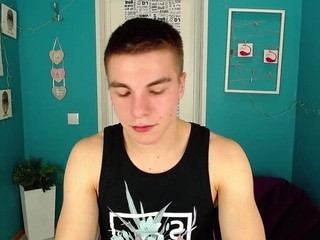 tayllercrysl naked on cam. Free Live Sex Chat Room