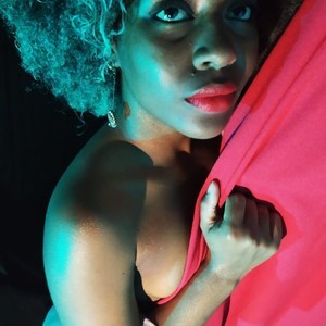 Thaymix2 naked before webcam in live video chat