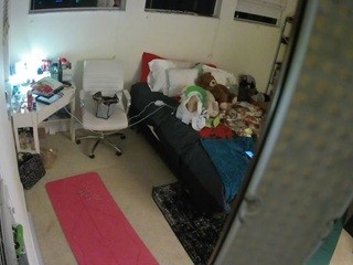 The Horny Hostel – Bedroom naked on cam. Free Live Sex Chat Room