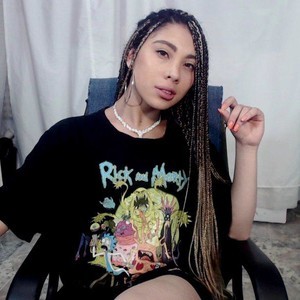 Violettecca naked before webcam in live video chat