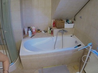 voyeurcam-julmodels-bath-2nd-1 naked on cam. Free Live Sex Chat Room