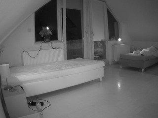 voyeurcam-julmodels-whitebed-6 naked on cam. Free Live Sex Chat Room