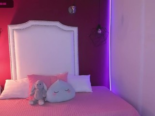 ♥, Sara♥ naked on cam. Free Live Sex Chat Room