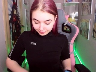 Ｂ, ｅｌｌａ ? naked on cam. Free Live Sex Chat Room