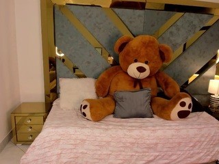 lizamaranth naked on cam. Free Live Sex Chat Room