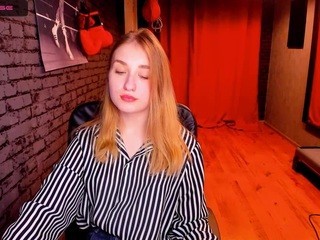 paulinemalone naked on cam. Free Live Sex Chat Room