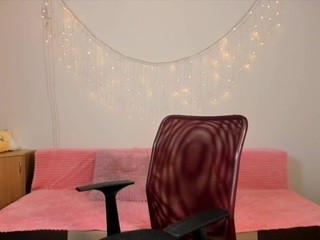 Tina Cutie naked on cam. Free Live Sex Chat Room