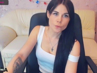 chrisbailey naked on cam. Free Live Sex Chat Room