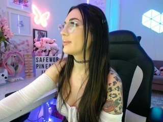 LEXI LEE(, ノ>ω<)ノ :。・:*:・゚’★,。・:*: naked on cam. Free Live Sex Chat Room