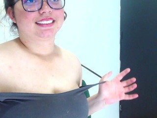 megan-davis1 naked on cam. Free Live Sex Chat Room