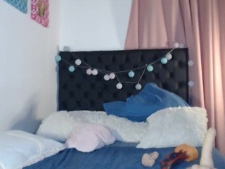 mirandavalles naked on cam. Free Live Sex Chat Room