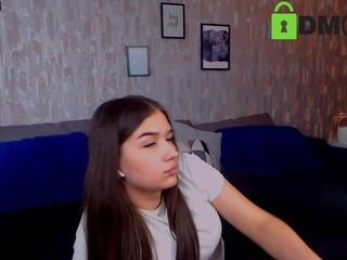 pepi-she naked on cam. Free Live Sex Chat Room