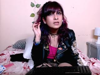 raveenn naked on cam. Free Live Sex Chat Room