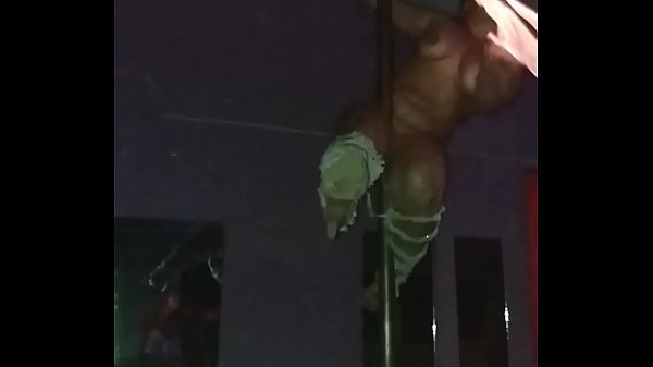 Show Strip Tease