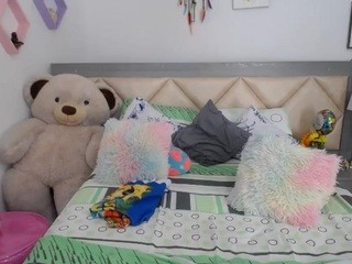 Tamarahottt naked on cam. Free Live Sex Chat Room