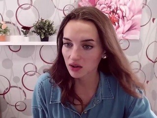 ArianaGrante naked on cam. Free Live Sex Chat Room