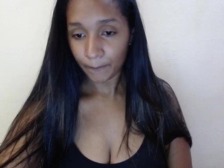 Brunnete-Bigboobs naked on cam. Free Live Sex Chat Room