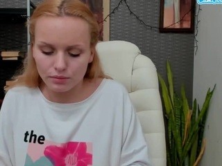 Candy-girll naked on cam. Free Live Sex Chat Room
